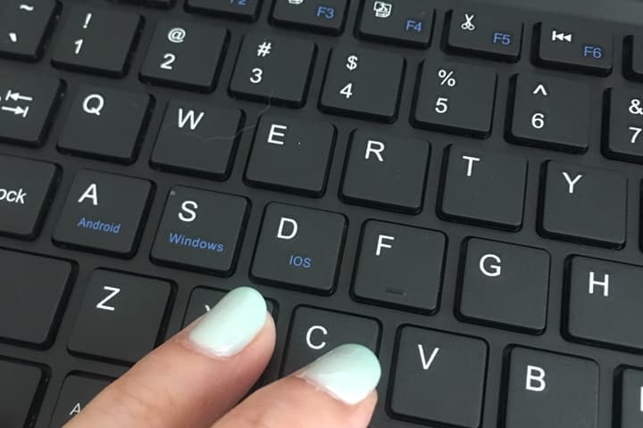 キーボードはしっかりした押し心地