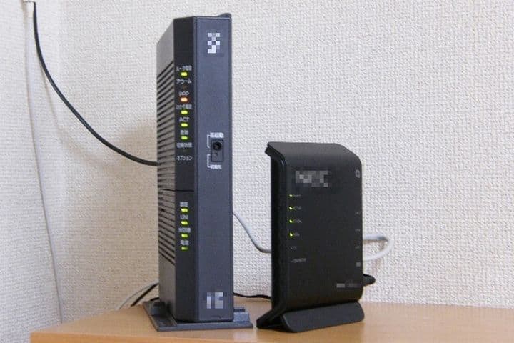 無線LANルーター ぎょうぎょうしく
