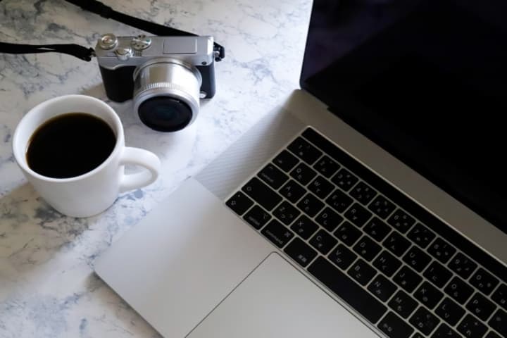  ミラーレス一眼画像