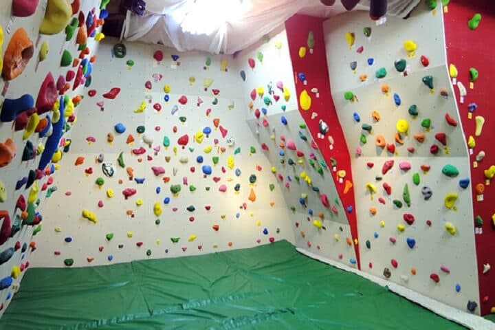 【東淀川区】ロックジムクリフ RockGymCliff