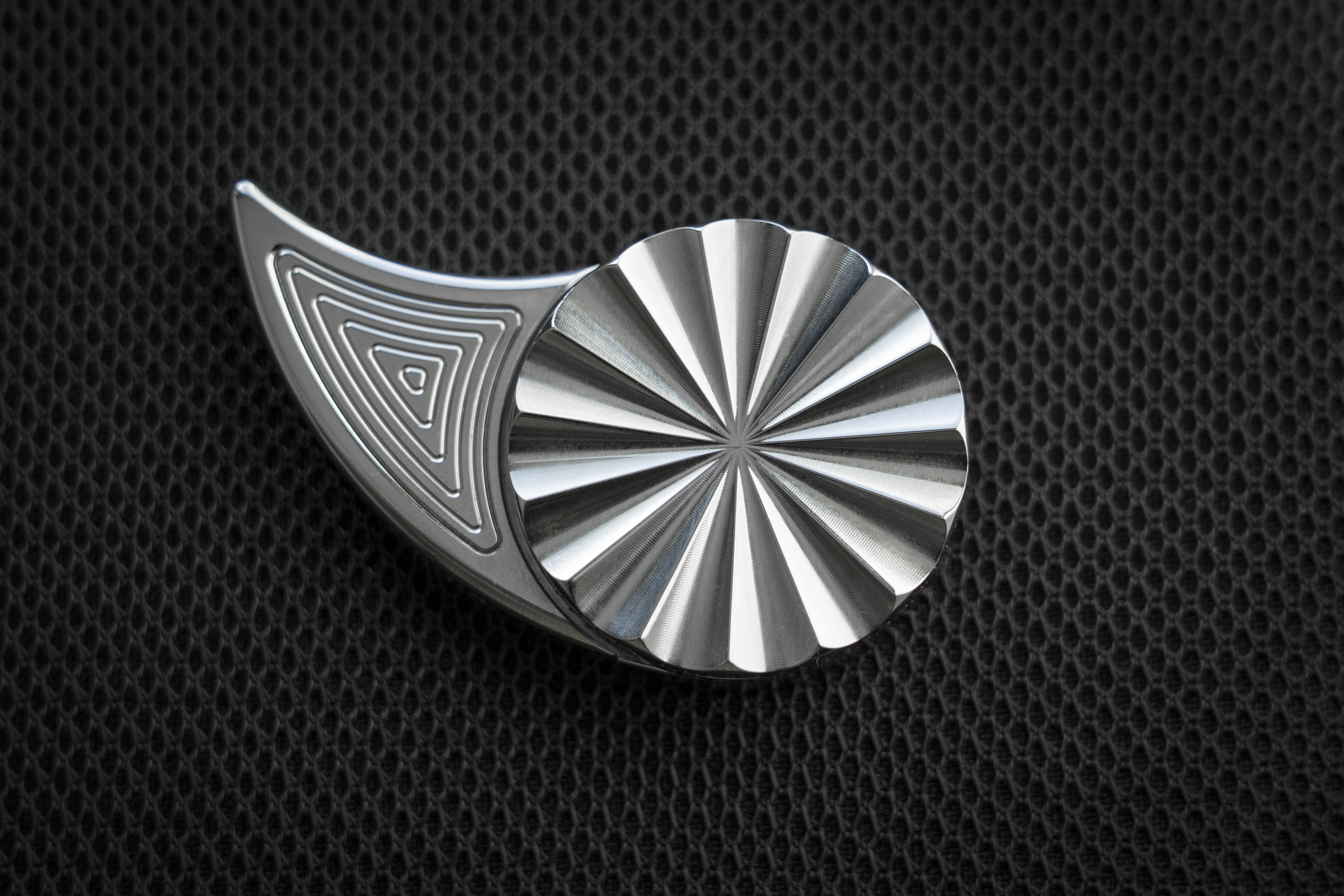 手持ち無沙汰を解消 クセになるフィジェットトイ Comma2 0 Bouncy バウンシー