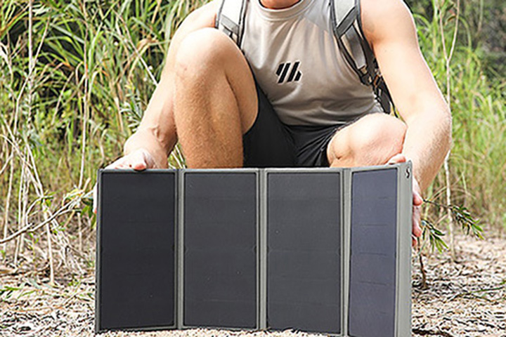 太陽光でどこでも充電! PD対応ソーラーモバイルバッテリー「DEXPOLE