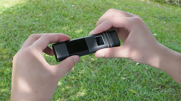 音に包まれて眠る？ 枕の下に入れるスピーカー「LXZ QY11