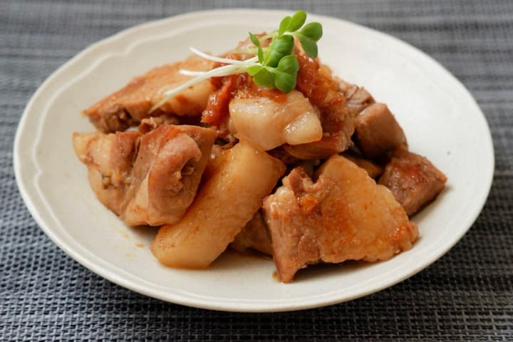 豚の梅干し煮