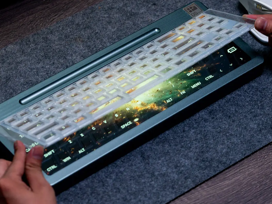 多彩なカスタムが楽しめる推し活用？ スクリーンキーボード「DS Pixel