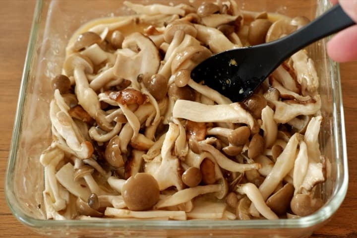 キノコの味噌ピクルス