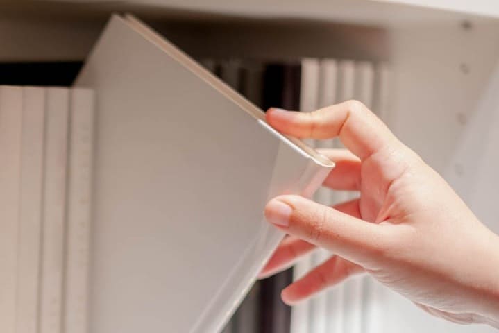 ピッチ調節付きのカラーッボックス