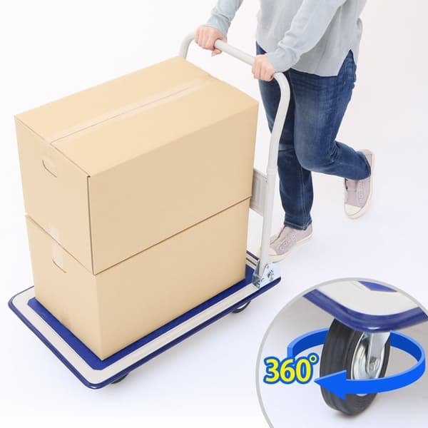 オフィスで台車を使っている画像