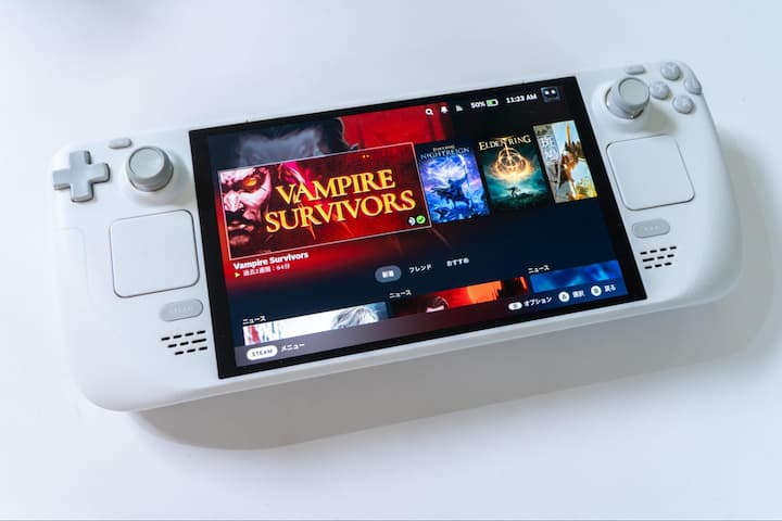 Steam Deck OLED 限定版のホワイトモデル