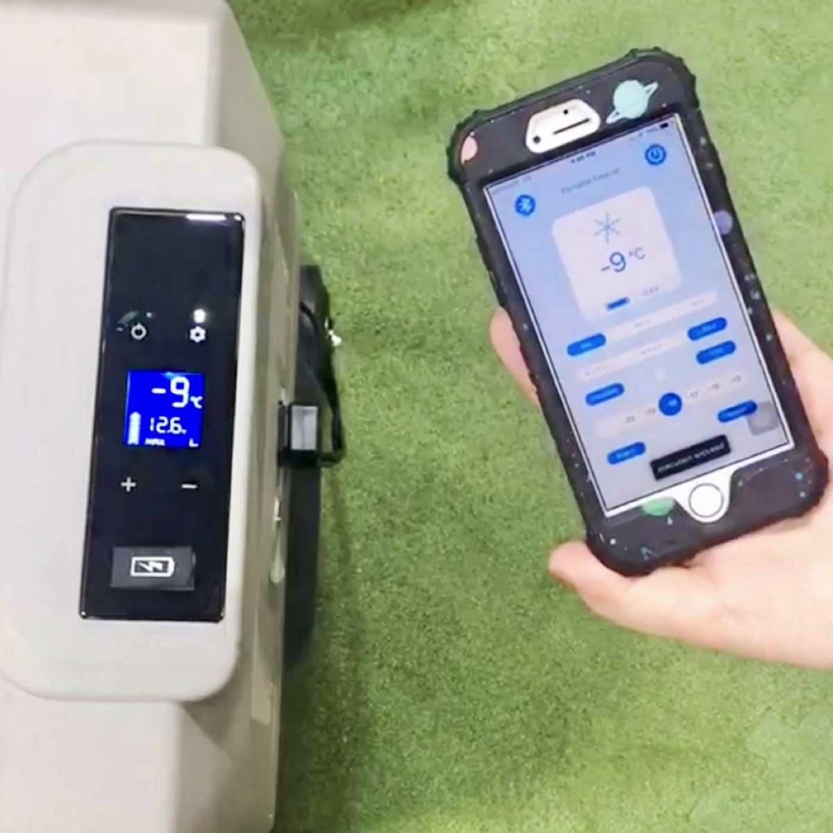 野外でキンッキンのドリンク！ スマホ連携クーラーBOX「LiONCooler」