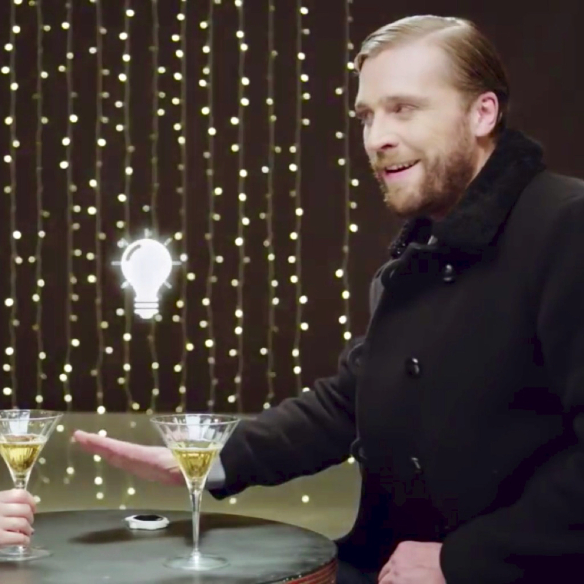 もはや魔法使い?スマート家電を操るジェスチャーコントローラー「Bixi」