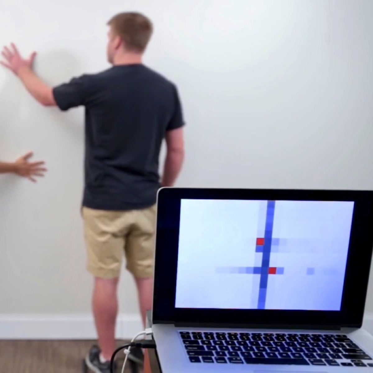 未来の家は壁までタッチパネルに？スマートウォール「Wall++」