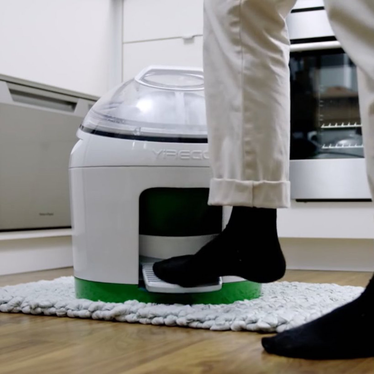 「防災の日」に考える万が一の時に役立つ防災アイテム3選