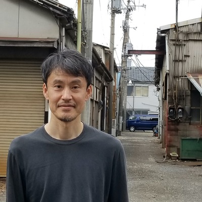 酒百 宏一（さかお　こういち）