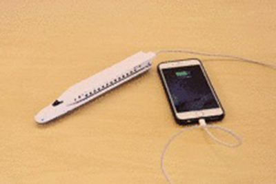 JR認定済！鉄道型モバイルバッテリー『もちてつ』