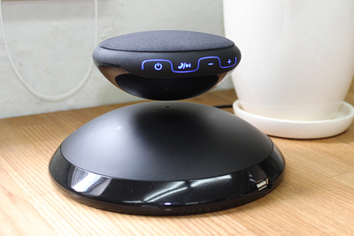 空中に浮遊するスピーカー「Air Speaker2」