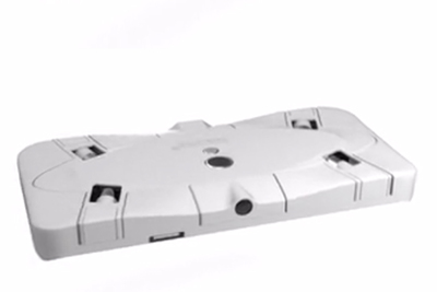 空飛ぶスマホケース!?セルフィードローン「SELFLY」登場