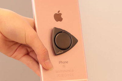 スマホリングがハンドスピナーに！『iSpin X』