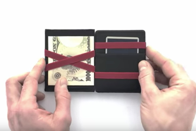 ドイツ発！長く使える収納力抜群の不思議なマジックウォレット「FLAP BOY」