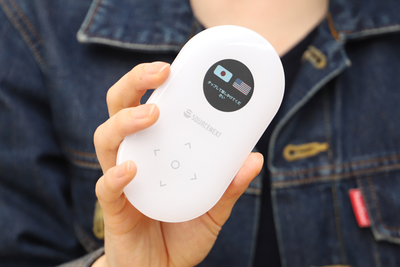 Google翻訳と何が違う？SIM内蔵型翻訳機『POCKETALK（ポケトーク）』