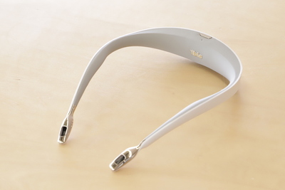 首に掛けるだけの空気清浄機 『ible Airvida L1 (アイブルエアビーダ)』