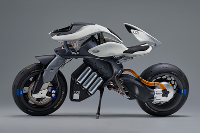 スーパーヒーローも注目！？人工知能AIを搭載した 近未来バイク『MOTOROiD（モトロイド）』