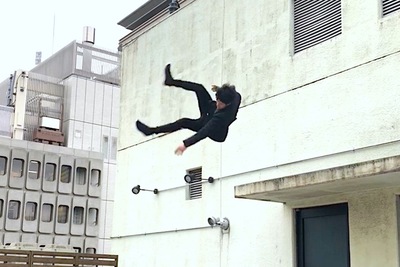 体ひとつでどこまでも！都会を駆け回る忍者スポーツ「パルクール」知ってる？