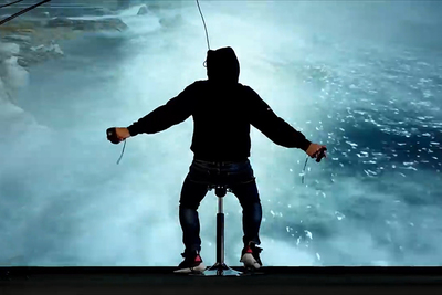 『Cybershoes』は自分の足でVR世界を走れる驚異の周辺機器