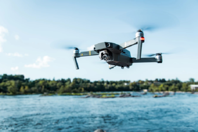 ドローンを飛ばせる場所とは？ルールを守って楽しもう！