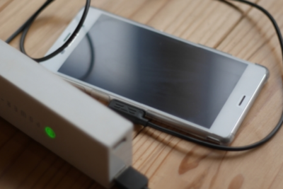 モバイルバッテリーが発火する？その原因を知って対策しよう！