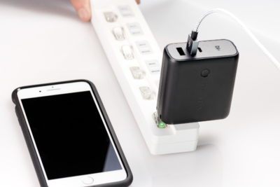 モバイルバッテリーの充電方法は 簡単に充電できるアイテムを紹介