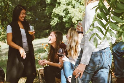 キャンプの最適なファッションとは？季節・キャンプ場ごとに選び方を紹介