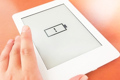 モバイルバッテリーとは？mAhや出力など、各スペックについてご紹介！