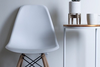 おすすめの椅子とは？オフィスチェアから家庭用の椅子まで紹介！