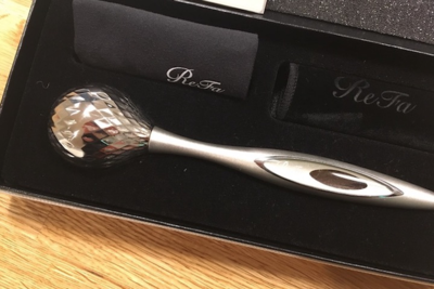 編集部が実践！「美顔ローラー リファ」の正しい使い方や口コミを紹介