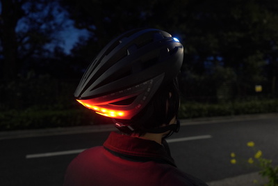 サイクリングを安全に楽しめる！「Lumos helmet」【半歩未来のライフスタイル】
