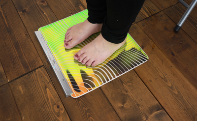 厚さ1mm！お家で手軽にエクササイズ『EMSシート』【半歩未来のライフスタイル】