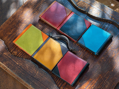 薄くて小さいだけじゃない！使い勝手も考え抜かれた第3世代二つ折り財布「One」