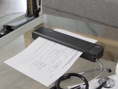 どこでも数分でプリントアウト！ワイヤレスポータブルプリンター「HPRT」