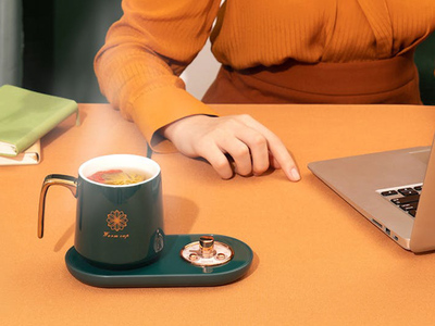 いつもホットな一杯を！カップを温める多機能カップウォーマー
