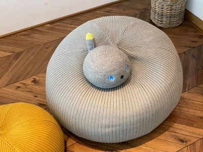 ボロボロが一緒に生きてきた証　マイペースなロボット「NICOBO」に会ってきた【動画ライター】