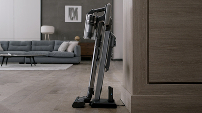 1度の充電で最長120分連続稼働！デュアル充電ステーション付きコードレス掃除機「Jet 90」