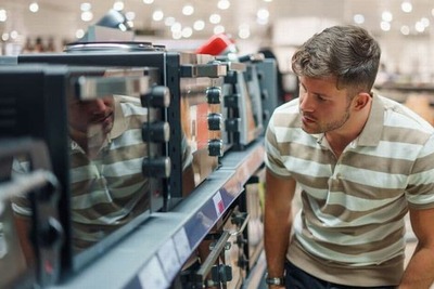 オーブントースター、オーブンや電子レンジとの違いは？特徴を紹介