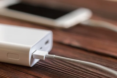 安いモバイルバッテリーの使い勝手は？コスパの良い製品の選び方も詳しく説明