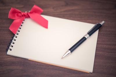 プレゼントにおすすめのペン13選 書きやすいペンは？男性向け・女性向けも紹介