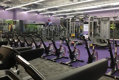 【専門家監修】ジムに通って肉体を変えよう！初心者におすすめのメニューを紹介！