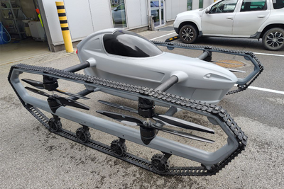 陸も空も行ける！ VTOL型の空飛ぶクローラー「BECCARII」