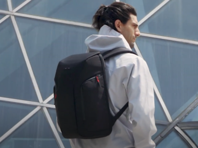 iPhone「探す」対応GPS搭載バッグ「Trackguard Pack」